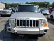 2006 Jeep Commander с VIN 1J8HG48K96C127308, выставлен на аукционе Copart как лот 65696475 с пробегом 215 917 миль миль и Списание • Salvage title. История ставок и продаж доступна на DreamBid. Изображение 5.