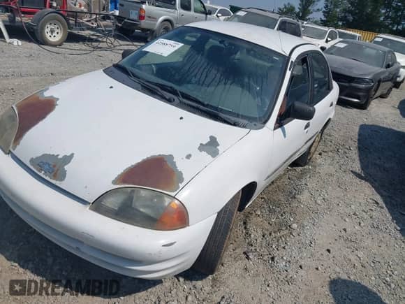 2001 Chevrolet Metro Lsi с VIN 2C1MR522816703371, выставлен на аукционе IAAI как лот 42588759 с пробегом 159 992 миль миль и . История ставок и продаж доступна на DreamBid. Изображение 2.