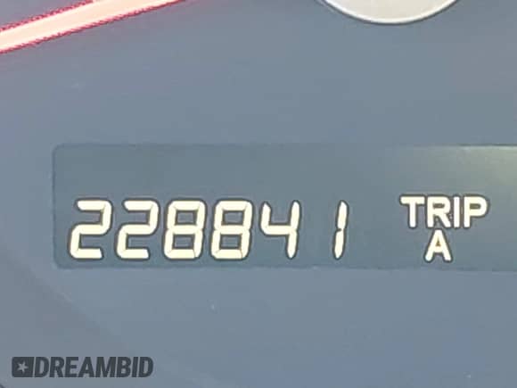 2006 Honda Pilot EX with VIN 5FNYF18476B010985, listed as a IAAI auction lot 43499562 with 228,841 mi miles and . Bid and sale history available at DreamBid. Image 12.