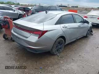 2021 Hyundai Elantra SEL z VIN 5NPLM4AG1MH030055, wystawiony jako IAAI lot #42151347 z przebiegiem 60 313 mil mil oraz . Historia ofert i sprzedaży dostępna na DreamBid. Obrazek 4.