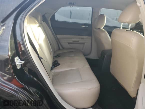 2007 Chrysler 300 with VIN 2C3LA43R77H768340, listed as a Copart auction lot 81255875 with 153,070 mi miles and Non repairable. Bid and sale history available at DreamBid. Image 10.