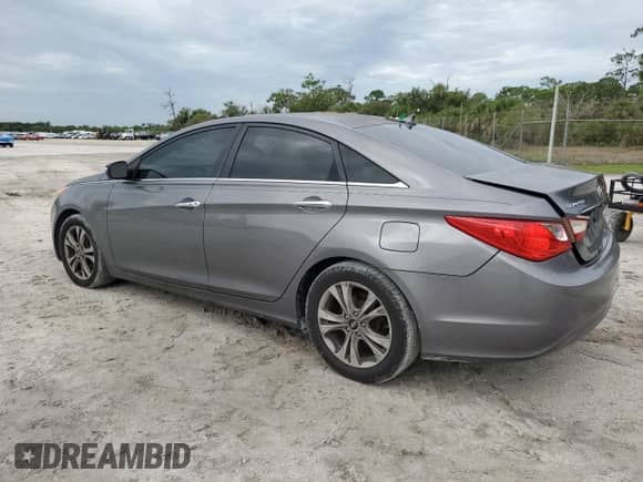 2013 Hyundai Sonata Limited с VIN 5NPEC4AC8DH667078, выставлен на аукционе Copart как лот 68282715 с пробегом 164 936 миль миль и Списание • Salvage title. История ставок и продаж доступна на DreamBid. Изображение 2.