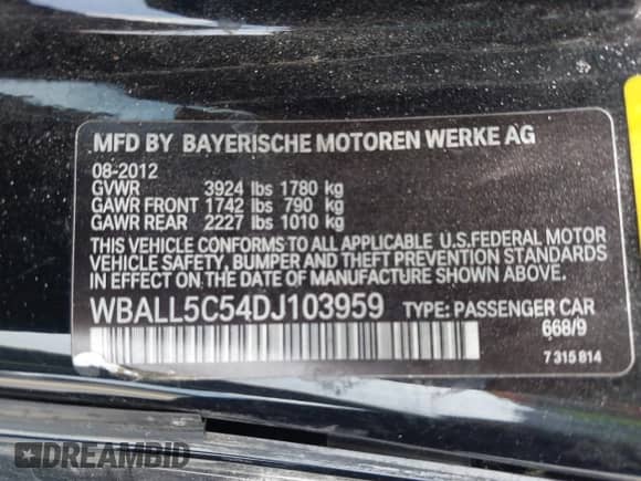 2013 BMW Z4 sDrive28i with VIN WBALL5C54DJ103959, listed as a IAAI auction lot 42371850 with 100,953 mi miles and . Bid and sale history available at DreamBid. Image 9.