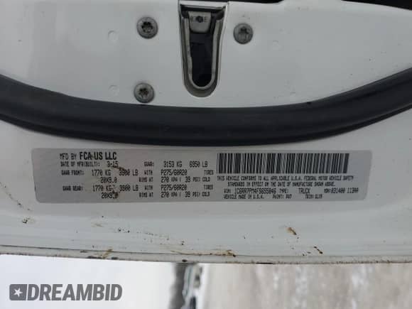 2015 Ram 1500 Laramie Longhorn z VIN 1C6RR7PM4FS655846, wystawiony jako Copart lot #87804655 z przebiegiem 159 557 mil mil oraz Szkoda całkowita • Salvage title. Historia ofert i sprzedaży dostępna na DreamBid. Obrazek 13.