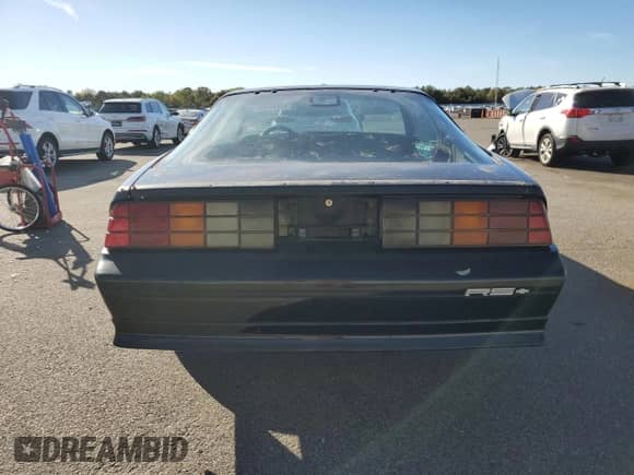 1991 Chevrolet Camaro RS с VIN 1G1FP23E8ML144174, выставлен на аукционе Copart как лот 87418405 с пробегом Не указан миль и Чистый • Clean title. История ставок и продаж доступна на DreamBid. Изображение 6.