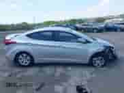 2016 Hyundai Elantra Value Edition с VIN 5NPDH4AE8GH771508, выставлен на аукционе IAAI как лот 42723263 с пробегом Не указан миль и . История ставок и продаж доступна на DreamBid. Изображение 13.