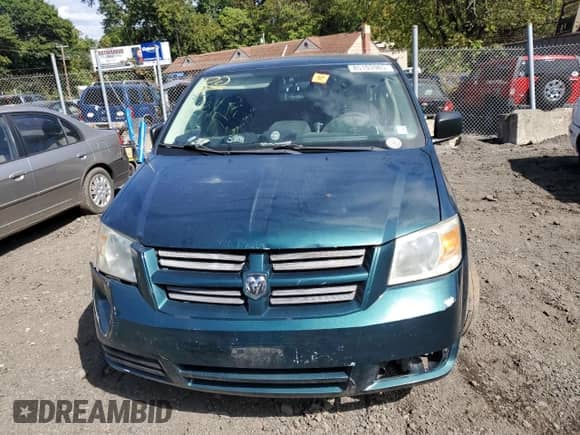 2009 Dodge Grand Caravan SE с VIN 2D8HN44E49R535175, выставлен на аукционе Copart как лот 85103985 с пробегом 163 569 миль миль и Списание • Salvage title. История ставок и продаж доступна на DreamBid. Изображение 5.