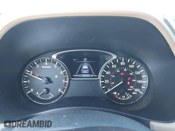 2016 Nissan Pathfinder S z VIN 5N1AR2MN6GC650242, wystawiony jako IAAI lot #42284603 z przebiegiem 134 627 mil mil oraz . Historia ofert i sprzedaży dostępna na DreamBid. Obrazek 7.