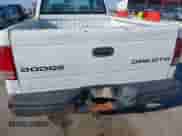 2003 Dodge Dakota с VIN 1D7HG12X43S345125, выставлен на аукционе IAAI как лот 41327861 с пробегом 312 385 миль миль и . История ставок и продаж доступна на DreamBid. Изображение 14.