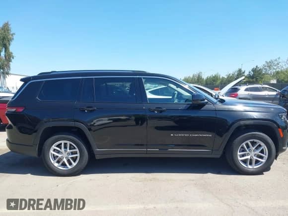 2023 Jeep Grand Cherokee Altitude with VIN 1C4RJKAG5P8888607, listed as a IAAI auction lot 42229051 with 50,033 mi miles and . Bid and sale history available at DreamBid. Image 13.