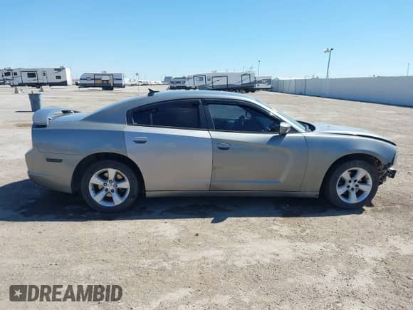 2014 Dodge Charger SE with VIN 2C3CDXBG1EH168709, listed as a IAAI auction lot 41872541 with 137,877 mi miles and . Bid and sale history available at DreamBid. Image 14.
