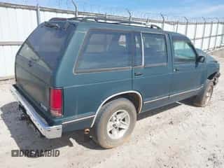 1994 Chevrolet Blazer с VIN 1GNCS13W3R0180933, выставлен на аукционе IAAI как лот 41823501 с пробегом 259 563 миль миль и . История ставок и продаж доступна на DreamBid. Изображение 4.