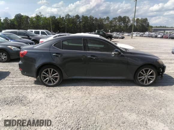 2009 Lexus IS 250 z VIN JTHCK262695028637, wystawiony jako IAAI lot #42117754 z przebiegiem 156 121 mil mil oraz . Historia ofert i sprzedaży dostępna na DreamBid. Obrazek 13.