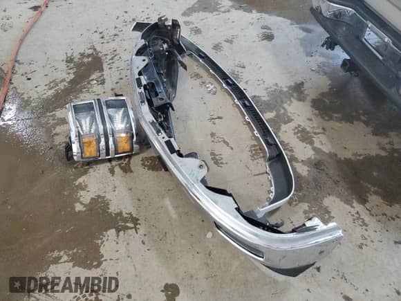 2015 Chevrolet Silverado 1500 LT with VIN 1GCUKREC3FF203716, listed as a Copart auction lot 62157815 with 50,014 mi miles and Salvage title. Bid and sale history available at DreamBid. Image 12.