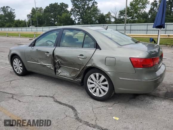 2009 Hyundai Sonata Limited с VIN 5NPEU46C59H519659, выставлен на аукционе Copart как лот 66625975 с пробегом 116 479 миль миль и На запчасти • Non repairable. История ставок и продаж доступна на DreamBid. Изображение 2.