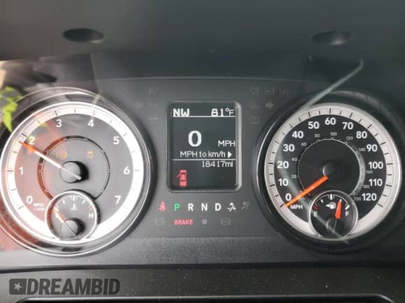 2024 Ram 1500 Warlock z VIN 1C6RR6LG7RS122887, wystawiony jako Copart lot #48895405 z przebiegiem 18 417 mil mil oraz Szkoda całkowita • Salvage title. Historia ofert i sprzedaży dostępna na DreamBid. Obrazek 9.