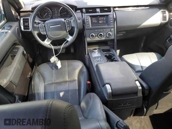 2017 Land Rover Discovery SE with VIN SALRGBBV0HA039435, listed as a Copart auction lot 58553955 with 136,067 mi miles and Clean title. Bid and sale history available at DreamBid. Image 8.