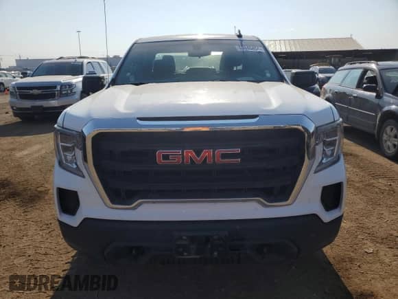 2019 GMC Sierra 1500 with VIN 1GTR9AEF2KZ370879, listed as a Copart auction lot 63045454 with 102,015 mi miles and Salvage title. Bid and sale history available at DreamBid. Image 5.