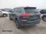 2021 Jeep Grand Cherokee 80th Anniversary z VIN 1C4RJFBGXMC621817, wystawiony jako IAAI lot #41519733 z przebiegiem 60 552 mil mil oraz . Historia ofert i sprzedaży dostępna na DreamBid. Obrazek 3.