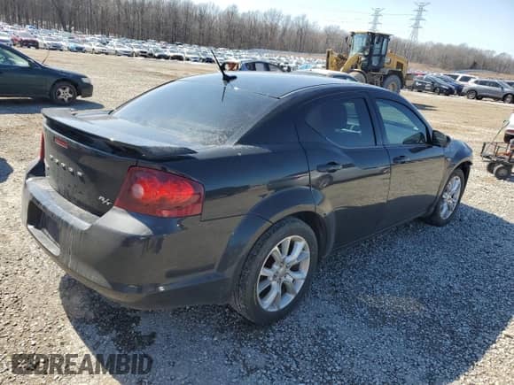 2012 Dodge Avenger R/T с VIN 1C3CDZBG9CN151432, выставлен на аукционе Copart как лот 46370235 с пробегом 171 426 миль миль и Чистый • Clean title. История ставок и продаж доступна на DreamBid. Изображение 3.