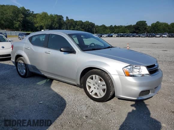 2012 Dodge Avenger SE z VIN 1C3CDZAB9CN233005, wystawiony jako Copart lot #66461404 z przebiegiem 120 183 mil mil oraz Szkoda całkowita • Salvage title. Historia ofert i sprzedaży dostępna na DreamBid. Obrazek 4.