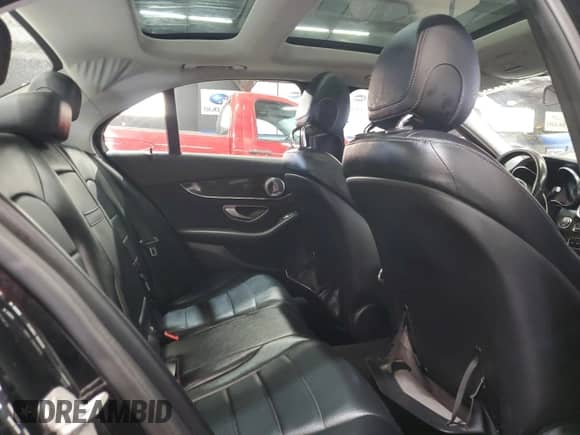 2015 Mercedes-Benz C 300 Luxury с VIN 55SWF4KB9FU037894, выставлен на аукционе Copart как лот 89516185 с пробегом 112 108 миль миль и Чистый • Clean title. История ставок и продаж доступна на DreamBid. Изображение 10.