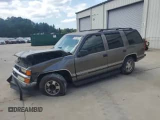 1999 Chevrolet Tahoe с VIN 1GNEC13R2XJ380533, выставлен на аукционе Copart как лот 70176575 с пробегом 432 182 миль миль и Списание • Salvage title. История ставок и продаж доступна на DreamBid. Изображение 1.