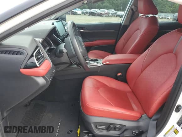 2022 Toyota Camry XSE with VIN 4T1K61BK7NU058131, listed as a Copart auction lot 64969525 with 30,216 mi miles and Salvage title. Bid and sale history available at DreamBid. Image 7.