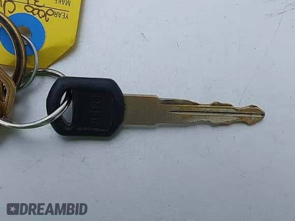 2000 Chevrolet Blazer LS with VIN 1GNDT13W2Y2297715, listed as a IAAI auction lot 42315268 with 198,508 mi miles and . Bid and sale history available at DreamBid. Image 11.