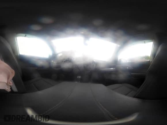 2020 Chevrolet Traverse LT Cloth z VIN 1GNERMKW8LJ169189, wystawiony jako IAAI lot #42004408 z przebiegiem 118 584 mil mil oraz . Historia ofert i sprzedaży dostępna na DreamBid. Obrazek 18.