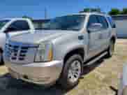 2007 Cadillac Escalade with VIN 1GYFK63837R259719, listed as a IAAI auction lot 42176388 with 167,836 mi miles and . Bid and sale history available at DreamBid. Image 2.