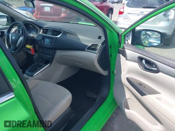2017 Nissan Sentra SV z VIN 3N1AB7AP1HY289705, wystawiony jako IAAI lot #43151077 z przebiegiem 136 558 mil mil oraz . Historia ofert i sprzedaży dostępna na DreamBid. Obrazek 5.
