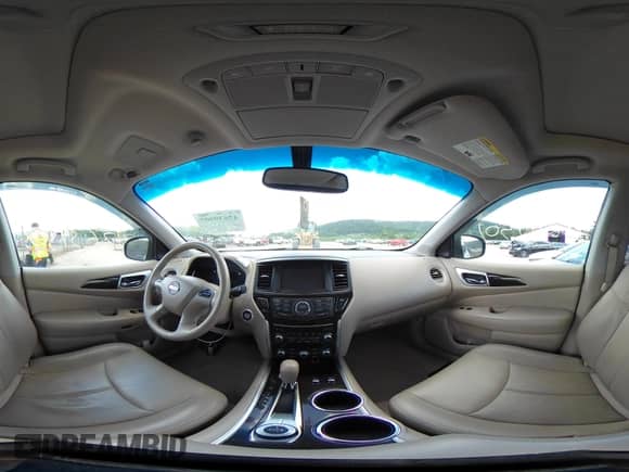 2014 Nissan Pathfinder SV with VIN 5N1AR2MM6EC611381, listed as a IAAI auction lot 42639507 with 98,971 mi miles and . Bid and sale history available at DreamBid. Image 18.