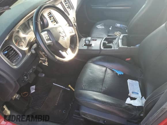 2013 Dodge Charger SXT Plus с VIN 2C3CDXHG3DH574206, выставлен на аукционе Copart как лот 66204395 с пробегом Не указан миль и Списание • Salvage title. История ставок и продаж доступна на DreamBid. Изображение 7.