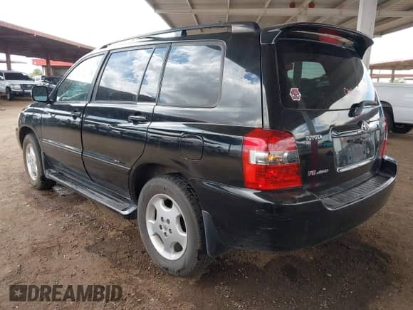 2004 Toyota Highlander с VIN JTEEP21A040007505, выставлен на аукционе IAAI как лот 42739514 с пробегом 223 846 миль миль и . История ставок и продаж доступна на DreamBid. Изображение 3.
