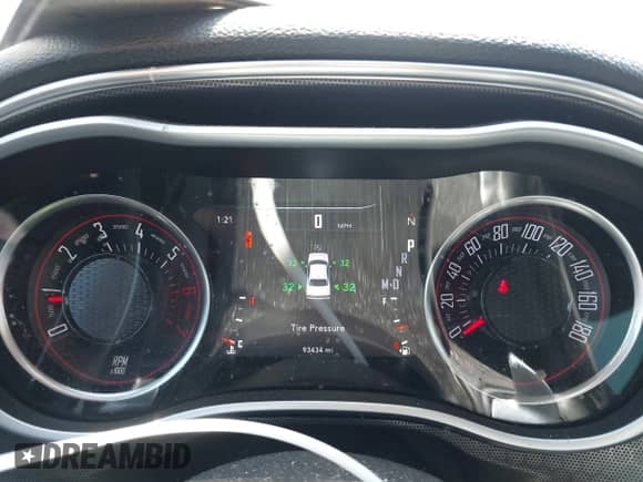 2018 Dodge Challenger R/T Scat Pack with VIN 2C3CDZFJXJH212881, listed as a IAAI auction lot 41829801 with 93,434 mi miles and . Bid and sale history available at DreamBid. Image 7.