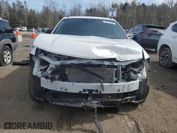 2024 Chevrolet Blazer EV eAWD RS z VIN 3GNKDCRJ9RS162622, wystawiony jako Copart lot #48101435 z przebiegiem 42 427 mil mil oraz Szkoda całkowita • Salvage title. Historia ofert i sprzedaży dostępna na DreamBid. Obrazek 5.