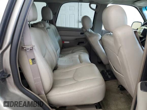 2003 Chevrolet Tahoe Z71 z VIN 1GNEK13Z23R137173, wystawiony jako Copart lot #70393565 z przebiegiem 217 734 mil mil oraz Szkoda całkowita • Salvage title. Historia ofert i sprzedaży dostępna na DreamBid. Obrazek 11.