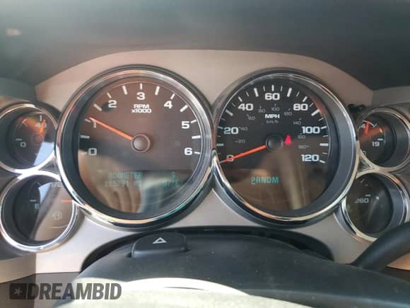 2013 Chevrolet Silverado 1500 LT z VIN 3GCPKSE78DG138736, wystawiony jako Copart lot #80450355 z przebiegiem 115 791 mil mil oraz Szkoda całkowita • Salvage title. Historia ofert i sprzedaży dostępna na DreamBid. Obrazek 9.