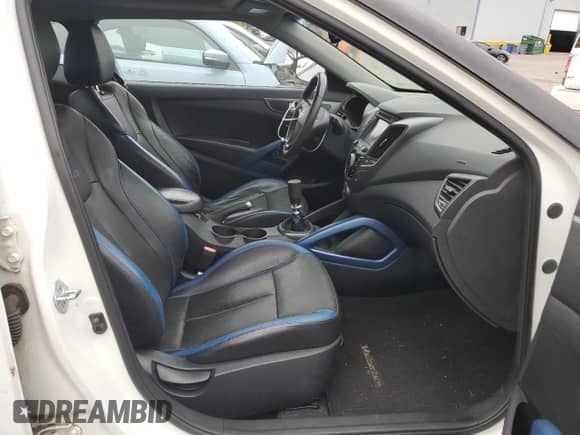 2014 Hyundai Veloster Turbo R-Spec с VIN KMHTC6AE5EU210025, выставлен на аукционе Copart как лот 80488535 с пробегом 149 334 миль миль и Чистый • Clean title. История ставок и продаж доступна на DreamBid. Изображение 10.