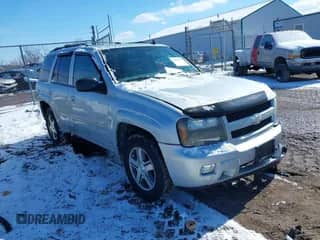 2007 Chevrolet TrailBlazer LT с VIN 1GNDT13SX72132832, выставлен на аукционе IAAI как лот 41606559 с пробегом 120 851 миль миль и . История ставок и продаж доступна на DreamBid. Изображение 1.