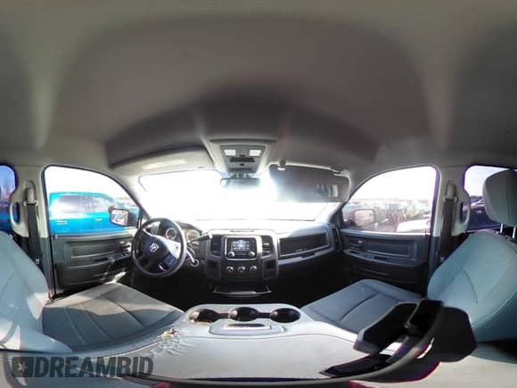 2013 Ram 1500 Express z VIN 1C6RR6FT9DS717287, wystawiony jako IAAI lot #42550627 z przebiegiem 199 739 mil mil oraz . Historia ofert i sprzedaży dostępna na DreamBid. Obrazek 19.