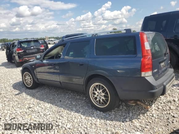 2006 Volvo XC70 with VIN YV4SZ592961242172, listed as a Copart auction lot 71659915 with Not provided miles and Clean title. Bid and sale history available at DreamBid. Image 2.