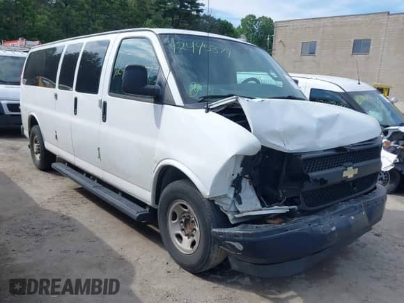 2017 Chevrolet Express Passenger LS с VIN 1GAZGNFG5H1114319, выставлен на аукционе IAAI как лот 42445377 с пробегом 202 127 миль миль и . История ставок и продаж доступна на DreamBid. Изображение 1.