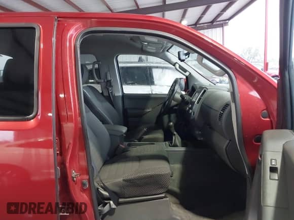 2016 Nissan Frontier S z VIN 1N6AD0EV3GN741881, wystawiony jako IAAI lot #42197636 z przebiegiem 101 565 mil mil oraz . Historia ofert i sprzedaży dostępna na DreamBid. Obrazek 5.