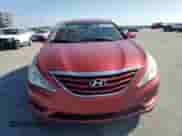 2013 Hyundai Sonata GLS z VIN 5NPEB4AC2DH755465, wystawiony jako Copart lot #59641924 z przebiegiem 251 638 mil mil oraz Szkoda całkowita • Salvage title. Historia ofert i sprzedaży dostępna na DreamBid. Obrazek 5.