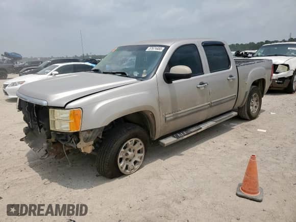 2007 GMC Sierra 1500 SLT with VIN 2GTEC13J171560714, listed as a Copart auction lot 57674455 with 187,111 mi miles and Salvage title. Bid and sale history available at DreamBid. Image 1.