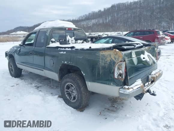 1997 Dodge Dakota z VIN 1B7GG23X5VS121326, wystawiony jako IAAI lot #41341453 z przebiegiem 183 514 mil mil oraz . Historia ofert i sprzedaży dostępna na DreamBid. Obrazek 3.