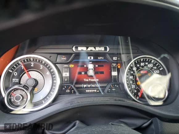 2023 Ram 1500 Big Horn z VIN 1C6RREBG2PN511783, wystawiony jako Copart lot #47061195 z przebiegiem 3 310 mil mil oraz Szkoda całkowita • Salvage title. Historia ofert i sprzedaży dostępna na DreamBid. Obrazek 9.