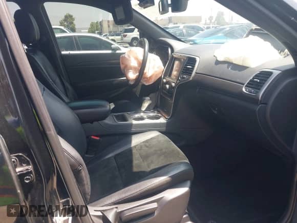 2018 Jeep Grand Cherokee Altitude with VIN 1C4RJEAG2JC428536, listed as a IAAI auction lot 42472960 with 74,631 mi miles and . Bid and sale history available at DreamBid. Image 5.